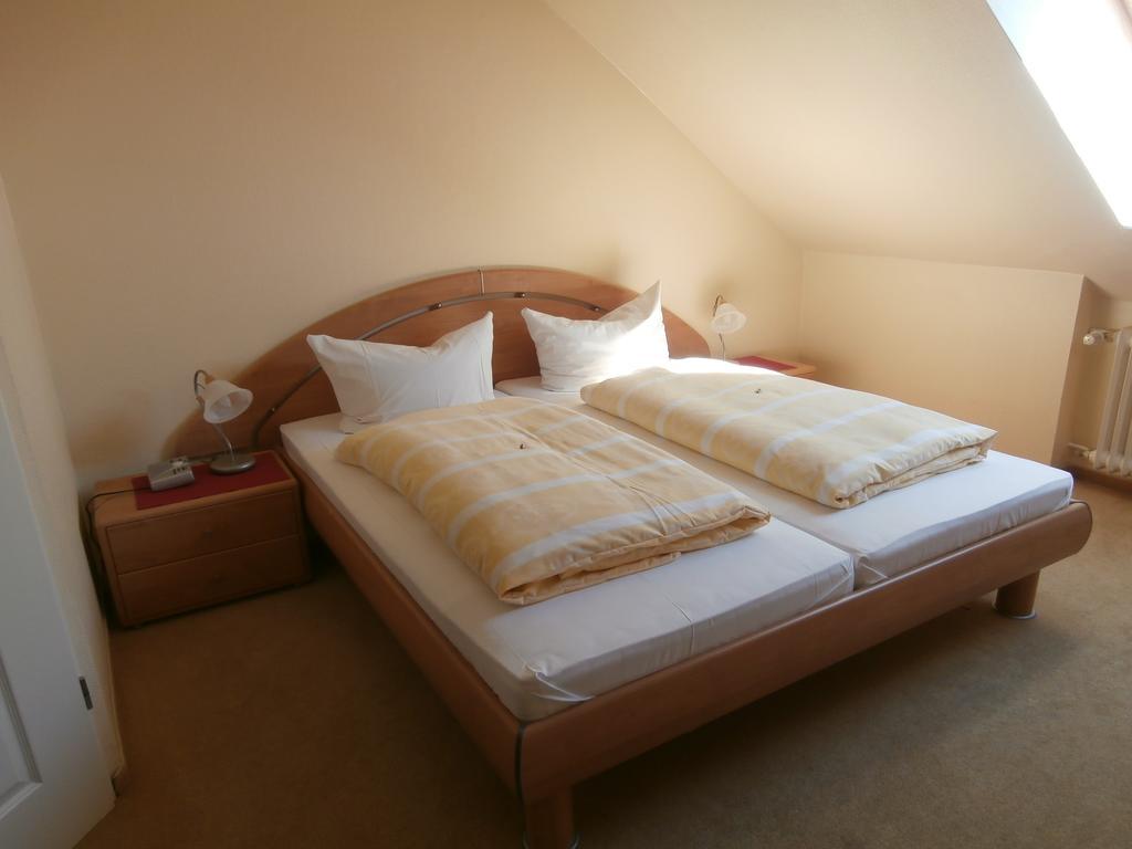 Hotel Hasselbarth Burg auf Fehmarn Room photo