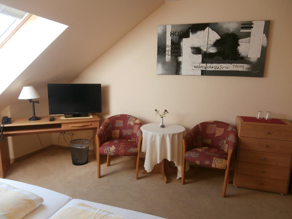 Hotel Hasselbarth Burg auf Fehmarn Room photo